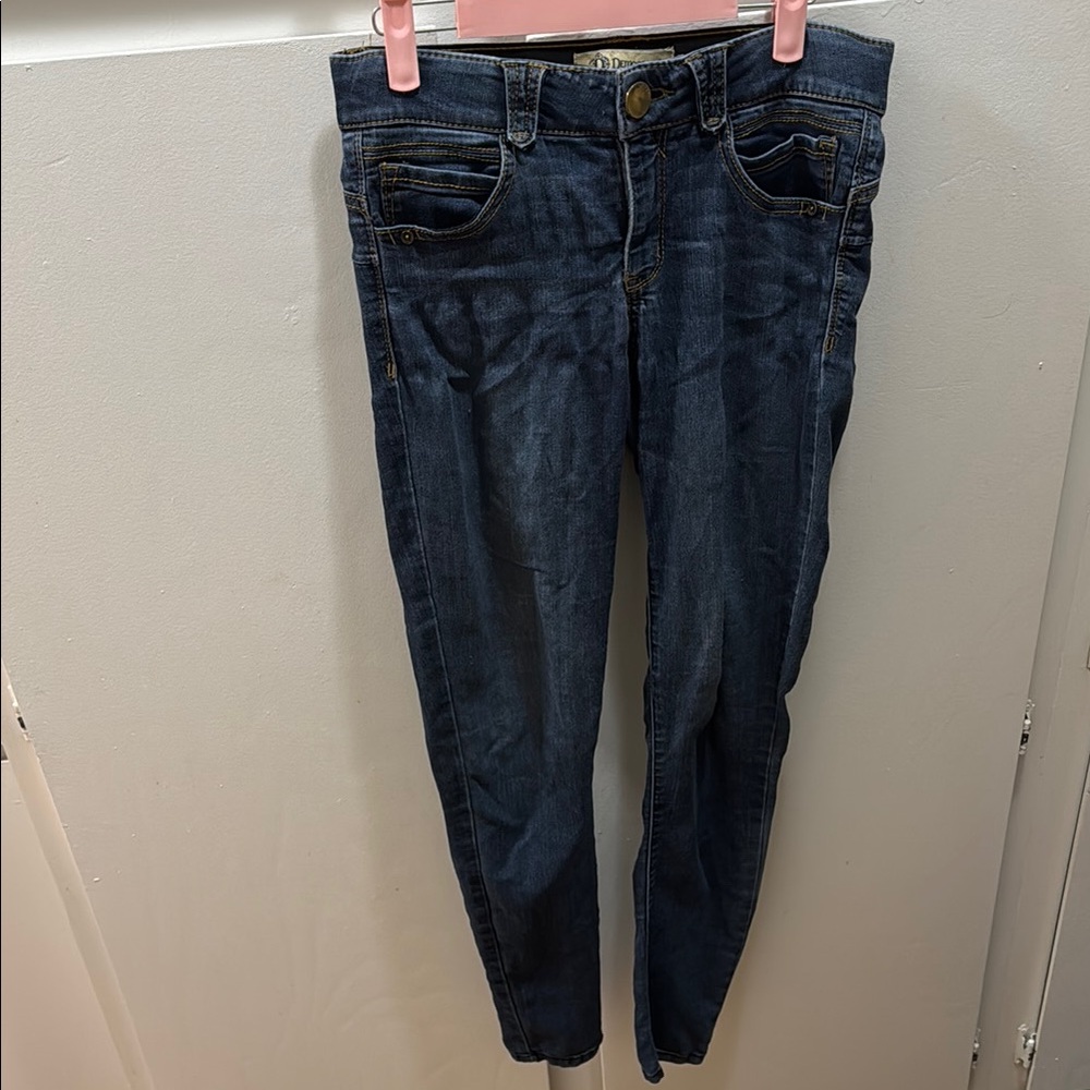 Democracy Blue Ankle Cropped Jeans